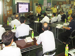 03_朝日音響訪問250